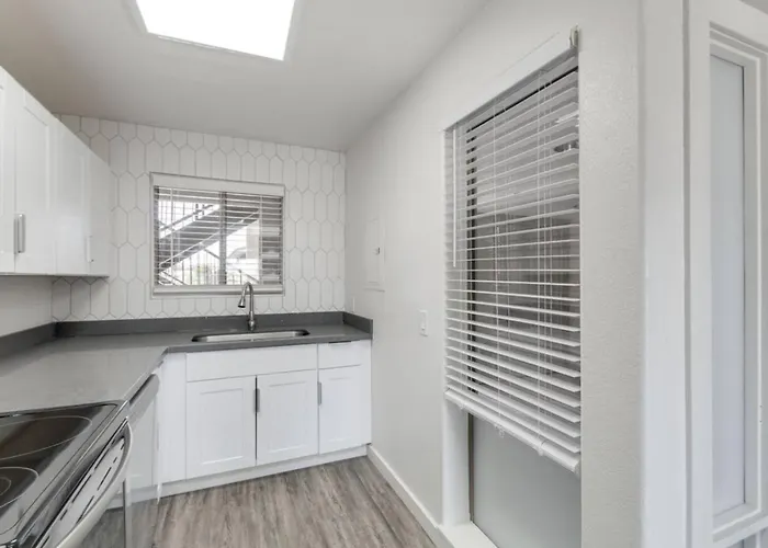 Apartment Close To Asu Campus *