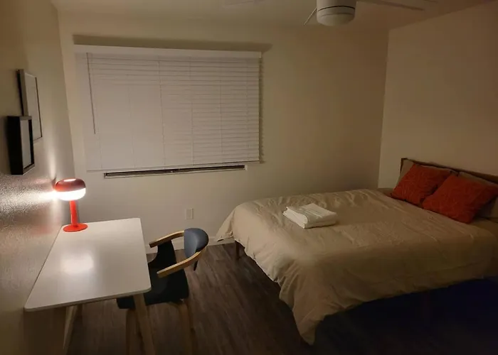 Close To Asu Campus Apartment *